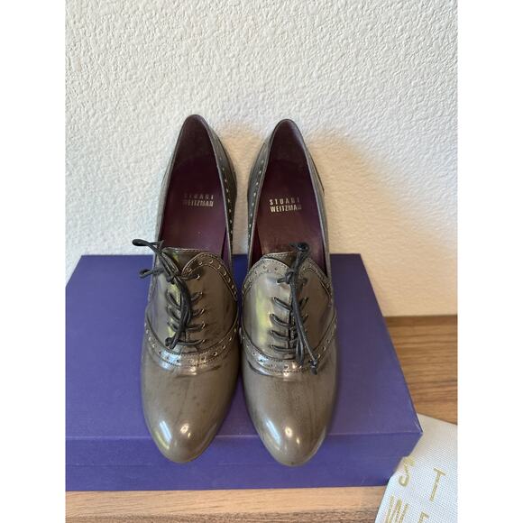 Stuart Weitzman Tailored Oxford Pumps Lace-Up Heels Size 7M Fog Brushed Calf - Picture 2 of 3
